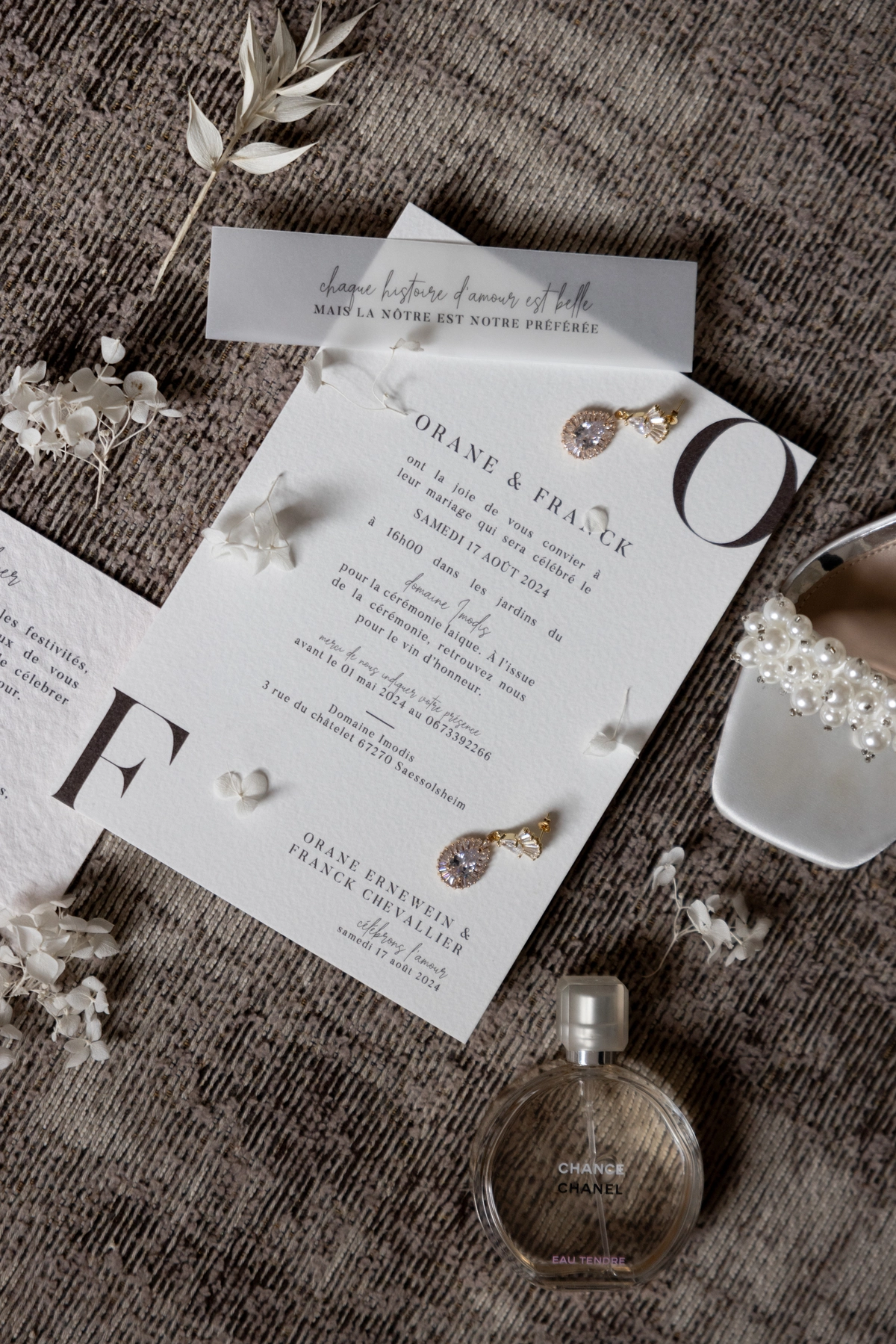 impression-flatlay-mariage-papeterie-the-sweet-romance